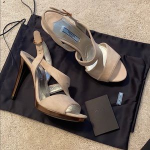 PRADA Calzature Donna NWT Creme Suede Heels Shoes